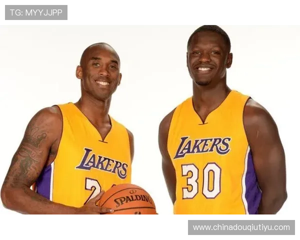 如何在苹果手机上快速下载NBA斗球直播苹果手机版实现实时比赛观看